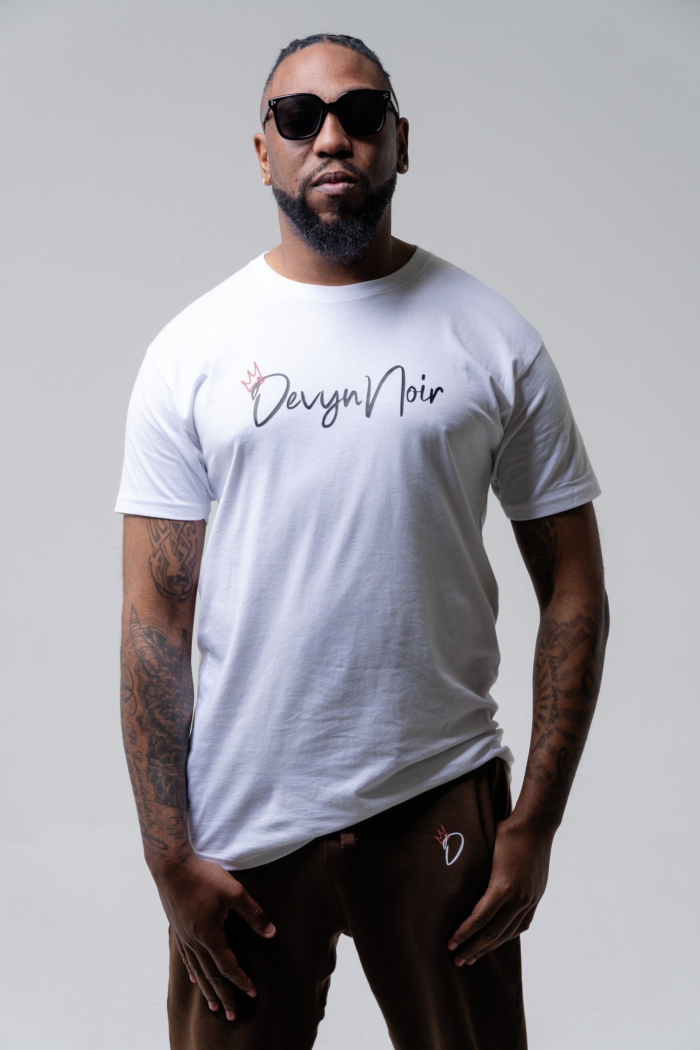 Devyn Noir Grand Long Tee